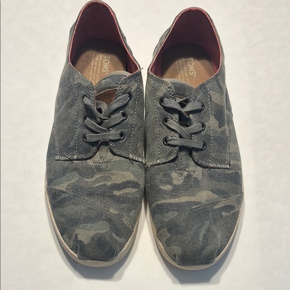 Men's Toms Camouflage Lace-Up Shoes - Picture 1 of 4